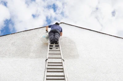 Peinture extérieure à Saint-Georges-Montcocq — façades et ravalement
